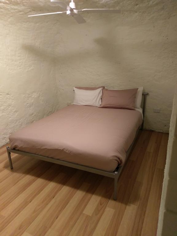 Cave Place Units Coober Pedy Luaran gambar