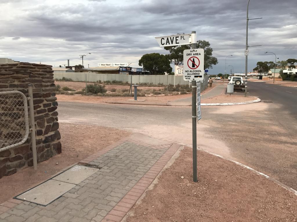 Cave Place Units Coober Pedy Luaran gambar